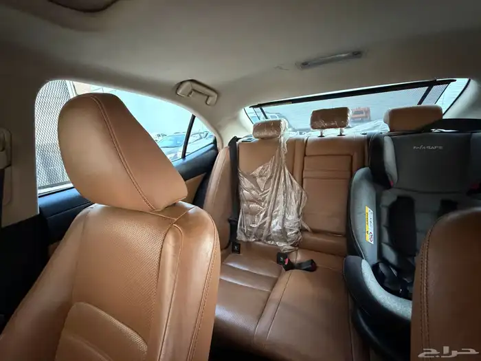 لكزس is 350 نظيفة 6