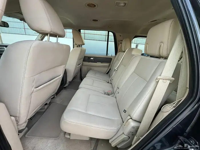 فورد اكسبديشن 2010 قصير سعودي نص فل XLT بدون دبل 12