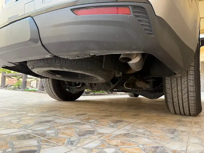 جمس يوكن المديل 2023 SLE دبل قصير اللون سمنتي وكالة 86