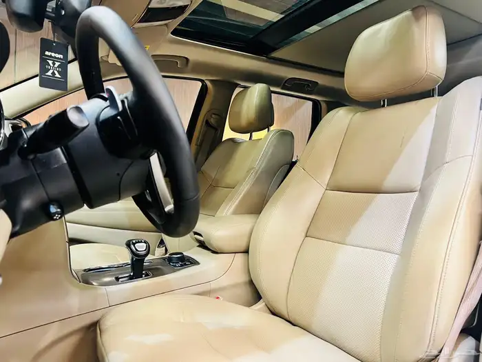 جراند شيروكي 2015 V6 لمتد (( بحاله ممتازه)) 12