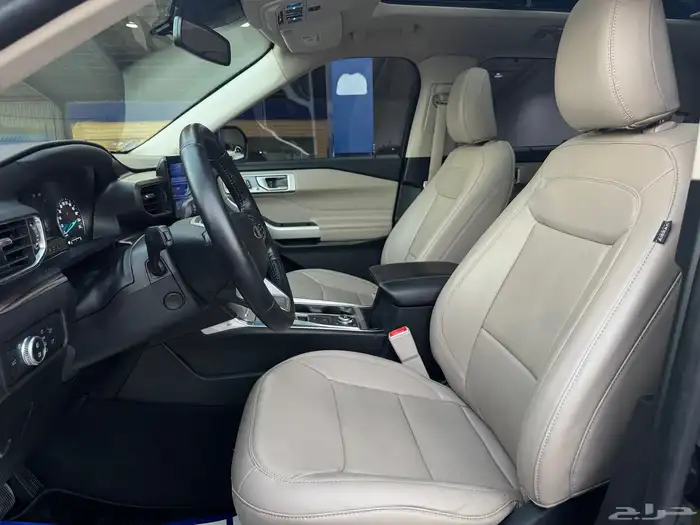 فورد اكسبلورر ليمتد 2022 عداد 44 الف 7