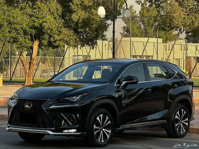 لكزس NX300 2021 اف سبورت 4