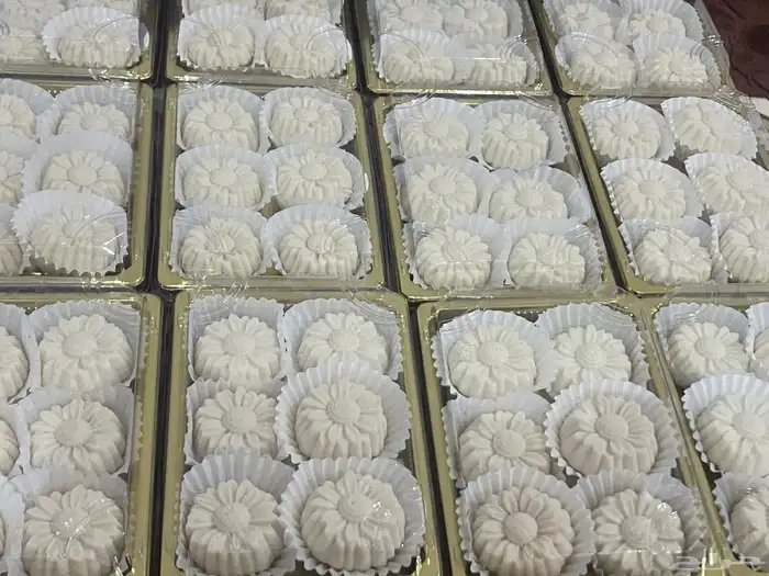 معمول بقل محشي بالتمر 1