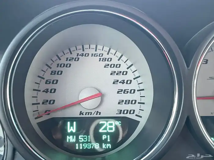 تشالنجر 2010 srt محول إلى 2023 خارجي 1