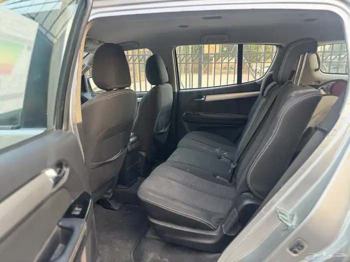 ايسوزو MUX ديزل 2019 سعودي 12