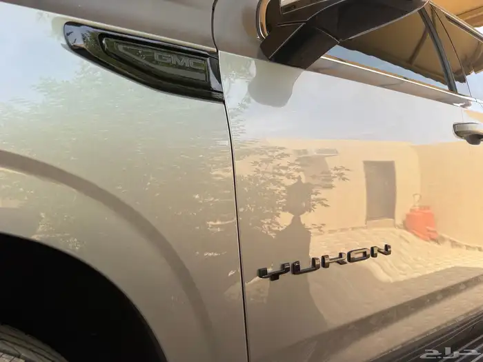 جمس يوكن المديل 2023 SLE دبل قصير اللون سمنتي وكالة 22