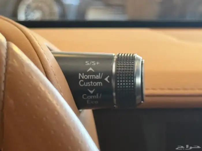 لكزس LC500h 2017 10