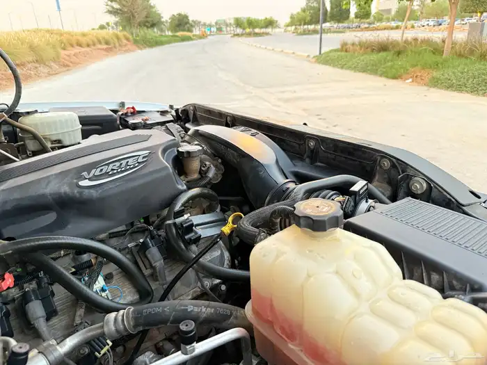 جمس 2005-8100 عداد 63 الف فقط 96