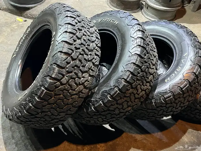 كفرات حجرية مقاس 285 70 17 تاريخ 2024 نوع الكفرات  فيرتش 24