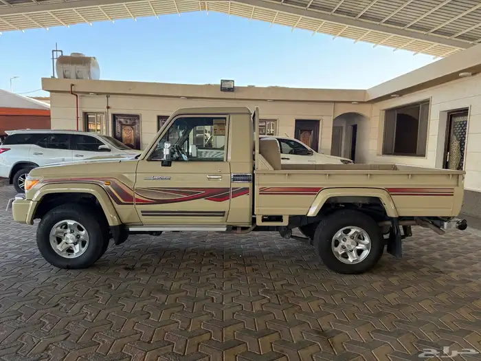 تويوتا شاص فل بريمي موديل 2016 8