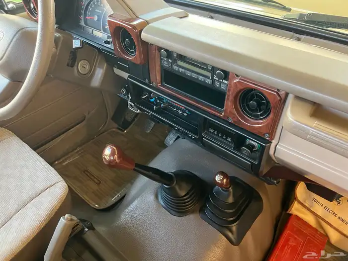 جيب شاص المديل 2009 مخزن بريمي 11 ريشه ونش دفلوك 65