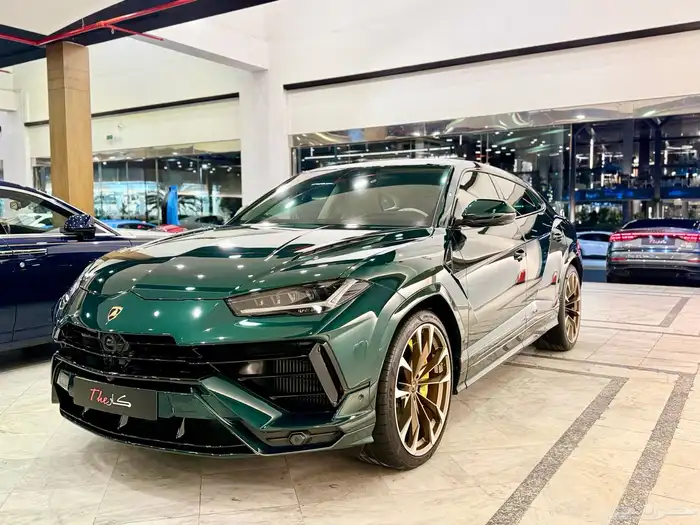 لامبرجيني اوروس S 2023 4