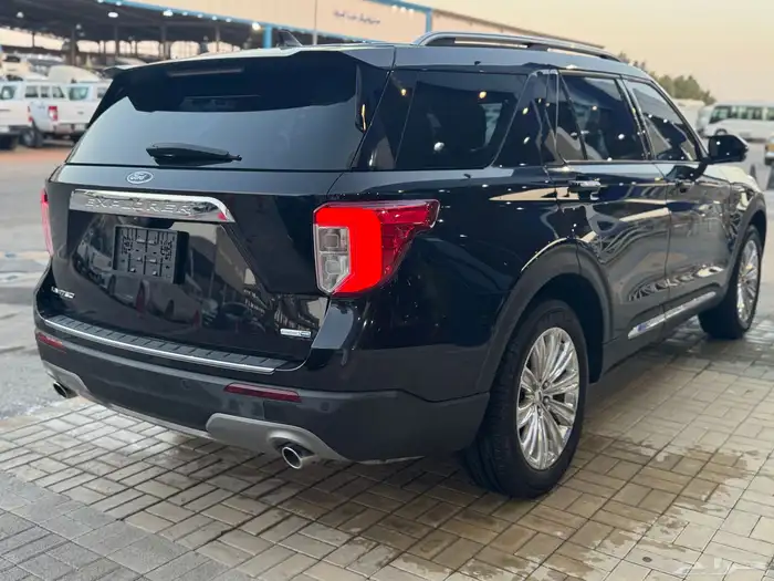 فورد اكسبلورر ليمتد 2022 عداد 44 الف 2