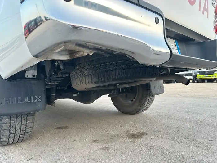 تويوتا هايلوكس 2022 ديزل دبل فل كامل سعودي بصمه 18