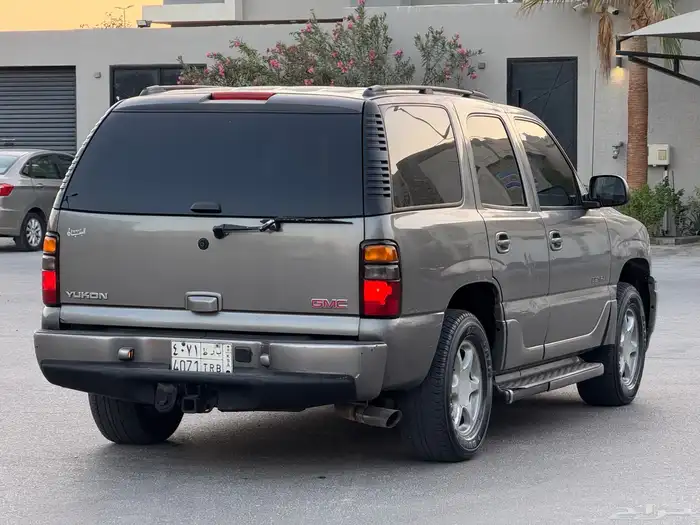 يوكن دينالي 2005 3