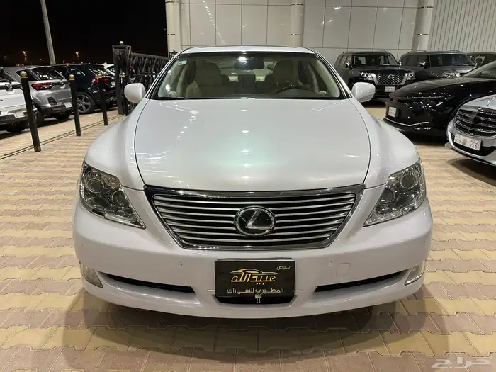 لكزس LS460 موديل 2008 فل كامل نظيف 0