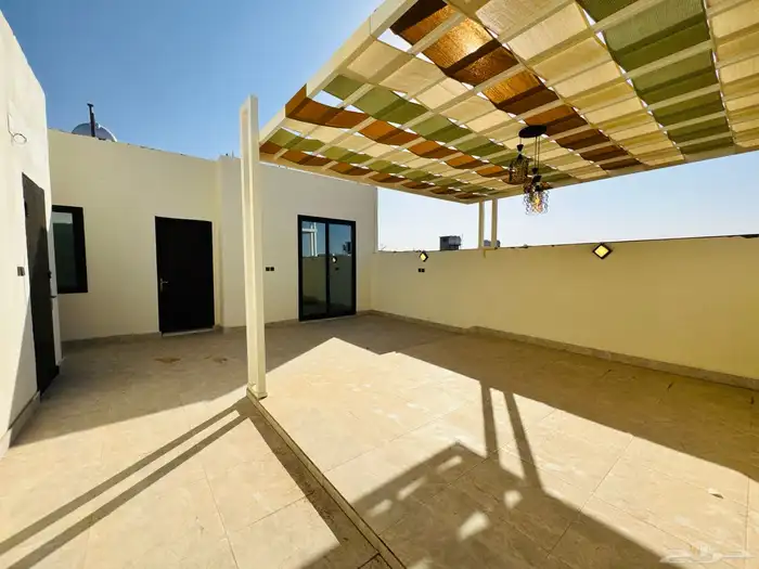 فيلا روف للبيع تبوك حي الاخضر بتبوك خلف جامع المهاجرين 28