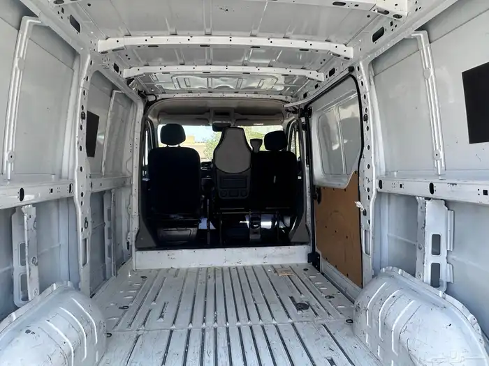 رينو ماستر 2021 ديزل بضاعه جير عادي نضيف 4