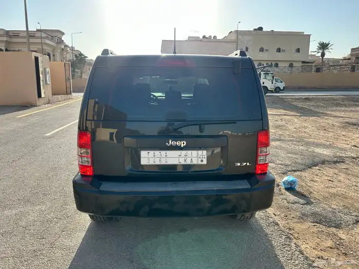 جيب شروكي لبيرتي2008 7