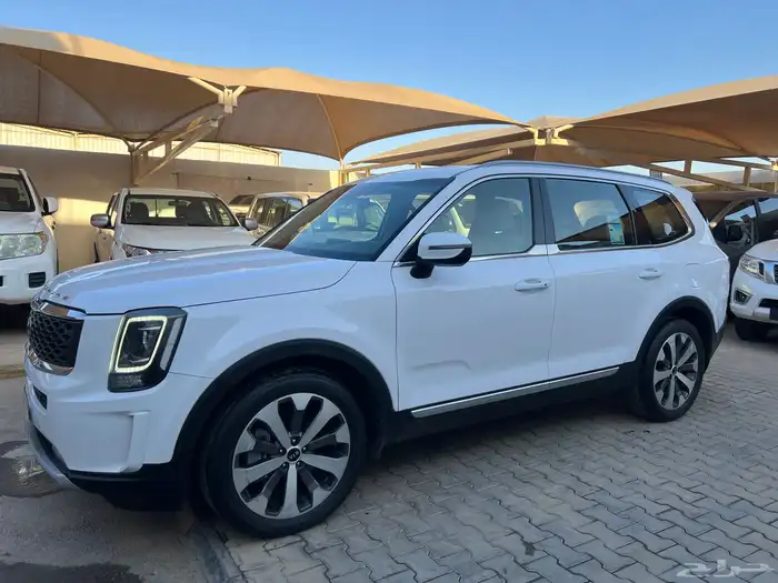 كيا تيلورايد 2021 دبل LX نظيف جدا لدى قمة الاطلال 17