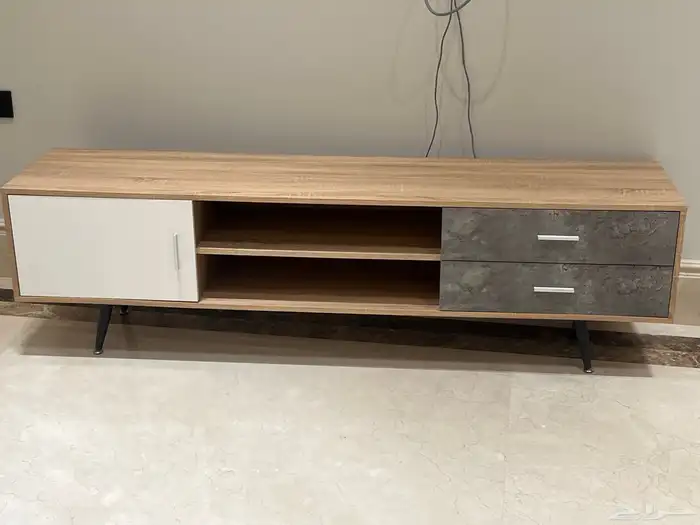 طاولة تلفزيون 0