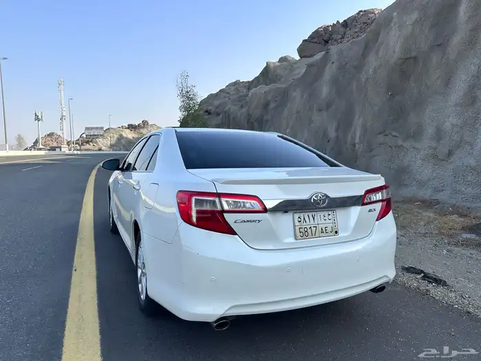 تويوتا كامري 2015 GLX عبداللطيف جميل 28