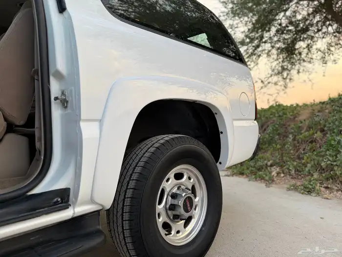 جمس 2005-8100 عداد 63 الف فقط 20