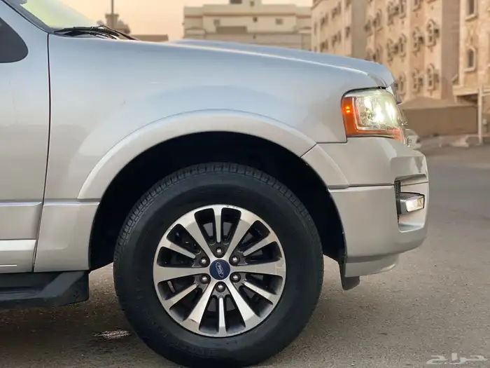 فورد اكسبيدشن فل كامل فتحه دبل موتر شرط شاص طويل 9