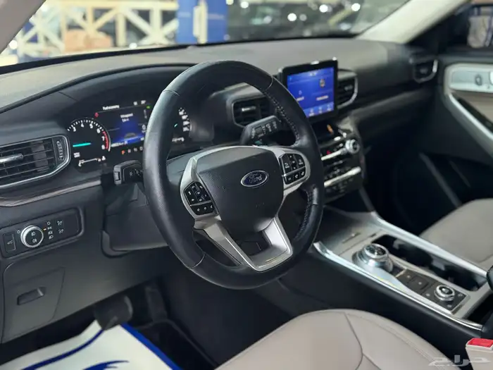 فورد اكسبلورر ليمتد 2022 عداد 44 الف 4