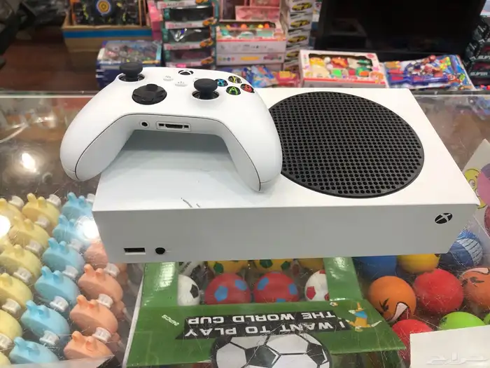 اكس بوكس سيروس اس 500 جيجا عالشرط نظيف جدا 0