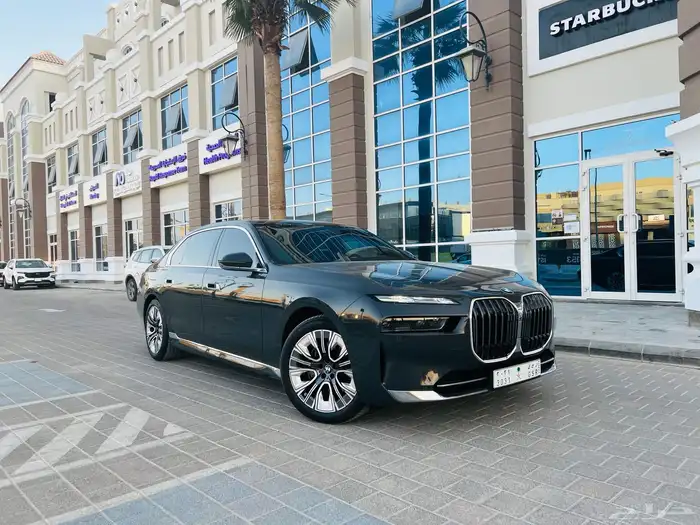 BMW 735Li 2023 الناغي 1