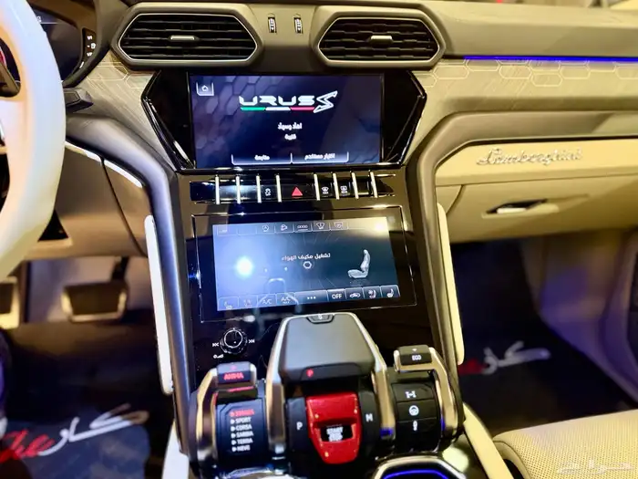 لامبرجيني اوروس S 2023 12