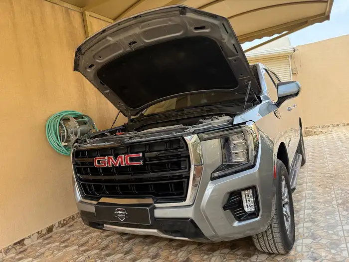 جمس يوكن المديل 2023 SLE دبل قصير اللون سمنتي وكالة 90