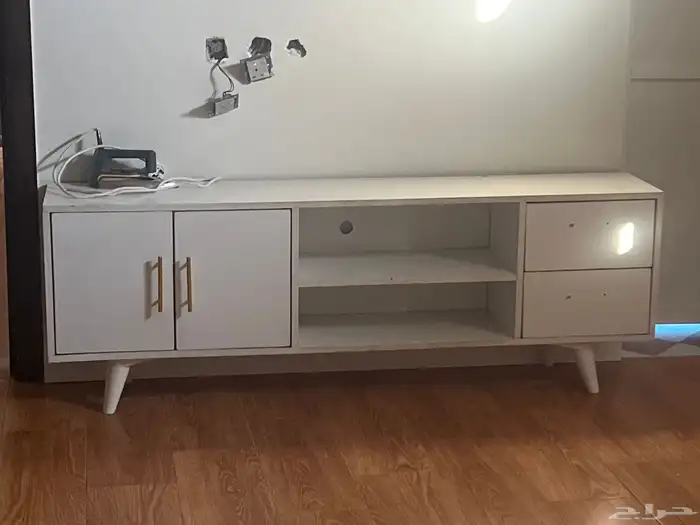 دولاب شاشه 0