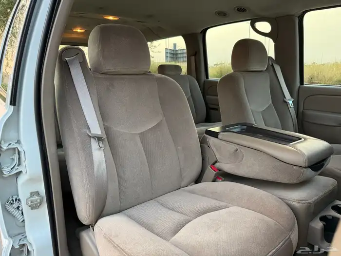 جمس 2005-8100 عداد 63 الف فقط 15