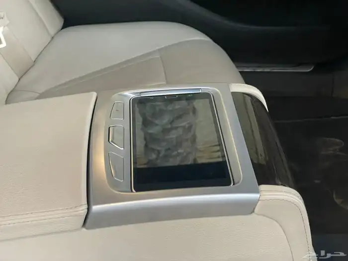 بي ام دبليو Li730 - 2019 فل كامل بحالة الوكالة 24