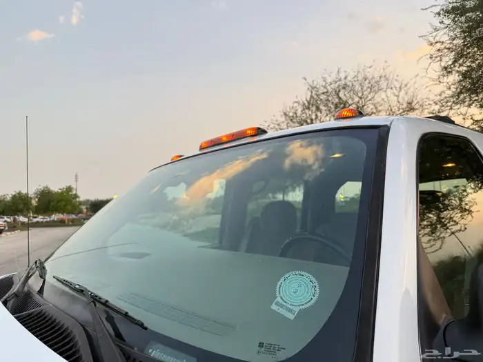 جمس 2005-8100 عداد 63 الف فقط 52