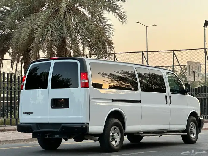 شفروليه إكسبرس موديل 2017 سعودي شاص طويل وزن 2500 فل 11