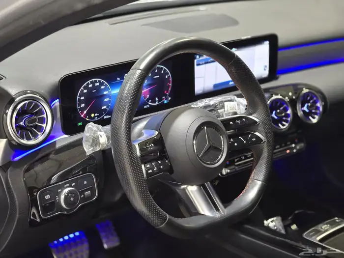 مرسيدس A200 موديل 2023 بحاله ممتازه 16