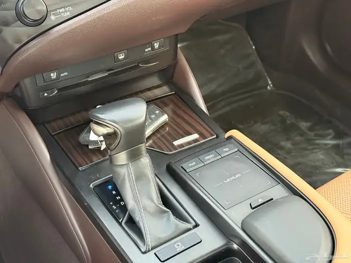 لكزس Es350 نص فل cc موديل 2020 12