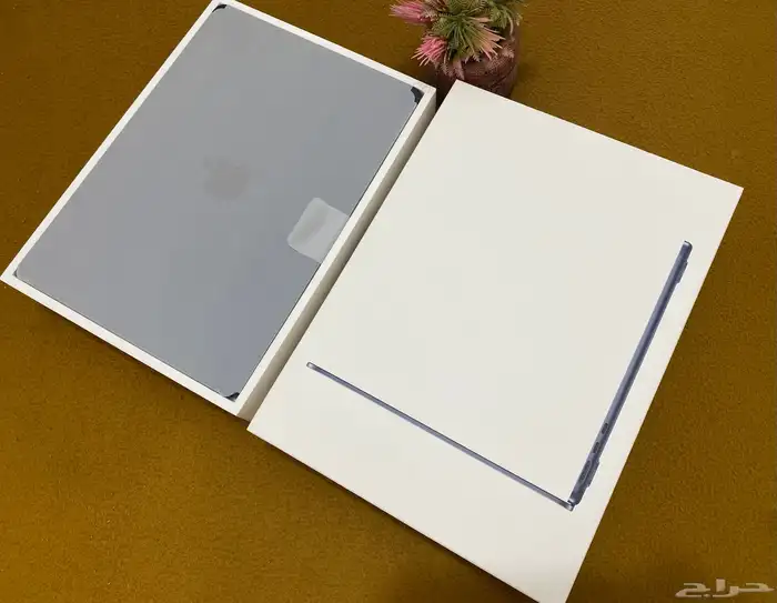 ماك بوك اير M4 نفس الجديد ضمان جرير 7