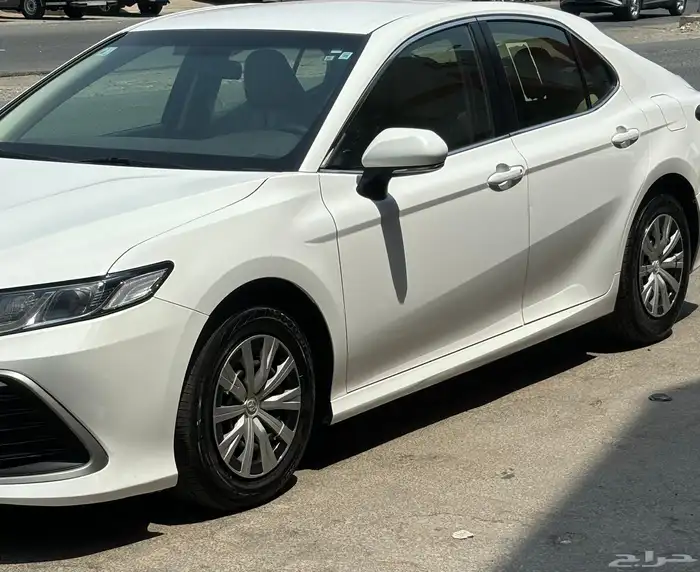 كامري 2022 ابيض استاندر 5