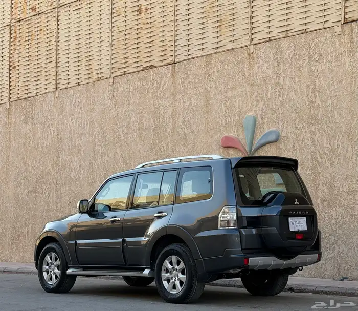 ميتسوبيشي باجيرو موديل 2020 5