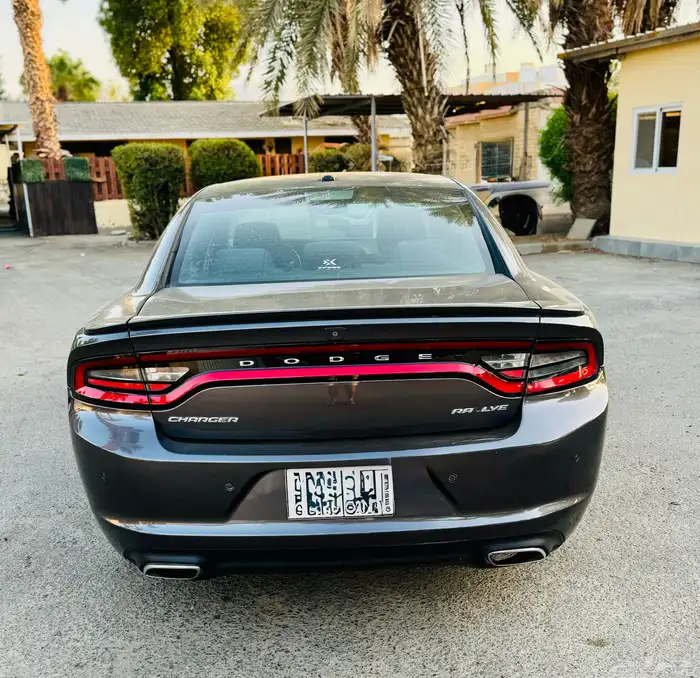 دودج تشارجر ممشى قليل 5