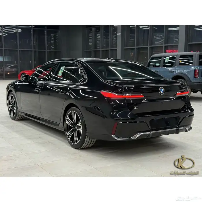 بي ام دبليو - 735i 2026 - ناغي 5