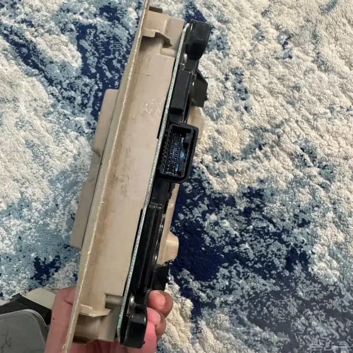 قطع غيار كامري مدخل والاعه مع لمبات سقف دكور وكذالك عادد 0