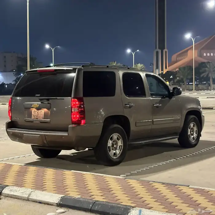 شيفروليه تاهو قصير دبل 2013 4X4 7