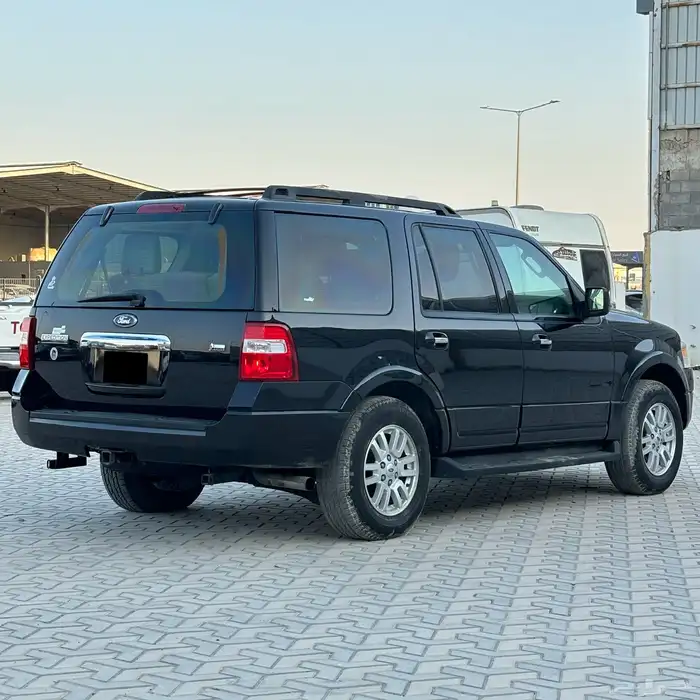 فورد اكسبديشن 2010 قصير سعودي نص فل XLT بدون دبل 6