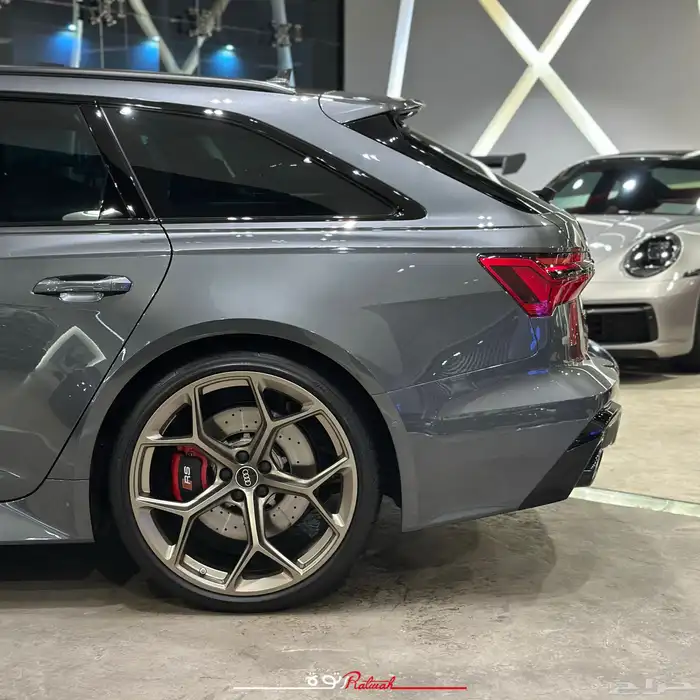اودي RS6 Performance موديل 2025 ماشي 4.741 كم وارد الوكالة 10