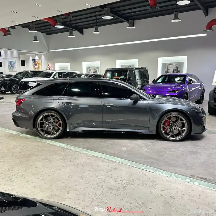 اودي RS6 Performance موديل 2025 ماشي 4.741 كم وارد الوكالة 1